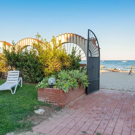 Villa Mary Fontane Bianche Bagian luar foto